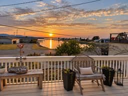 Sunset Cottage in Lagoon Point - Image 4