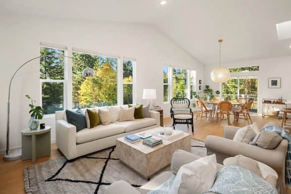 Whidbey Island Oasis with Hot Tub and Fire pit - Image 3