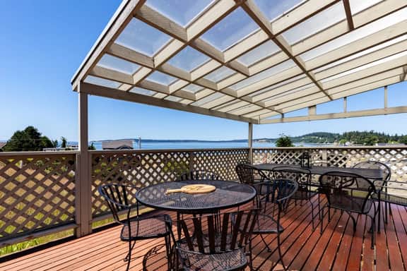 Maxwelton Farmhouse | Beach Access | Sleeps 18 - Image 2