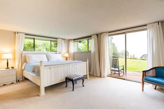 Maxwelton Farmhouse | Beach Access | Sleeps 18 - Image 5